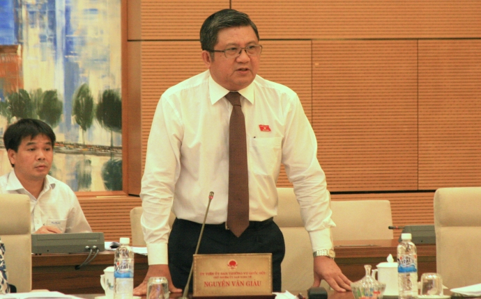 ໄຂວາລະປະຊຸມກຳມາທິການເສດຖະກິດຂອງສະພາແຫ່ງຊາດ